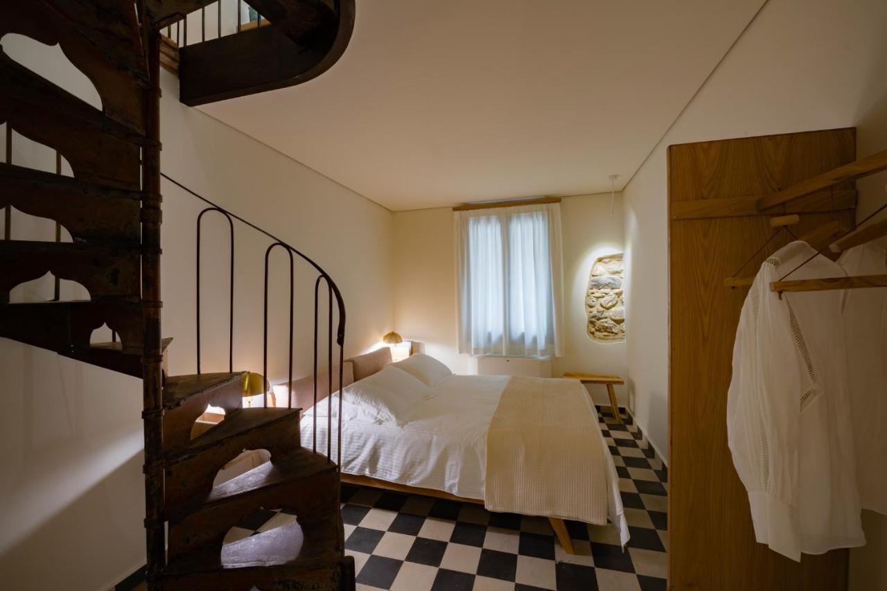 Hotel Eramai Patras Esterno foto